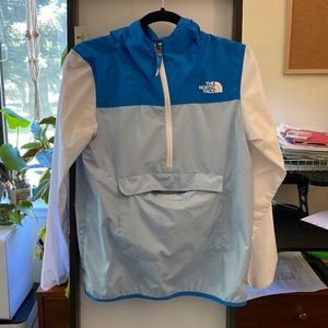 North face packable windbreaker